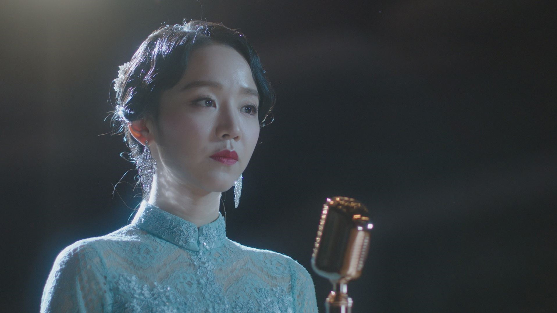 ca sĩ shim deok