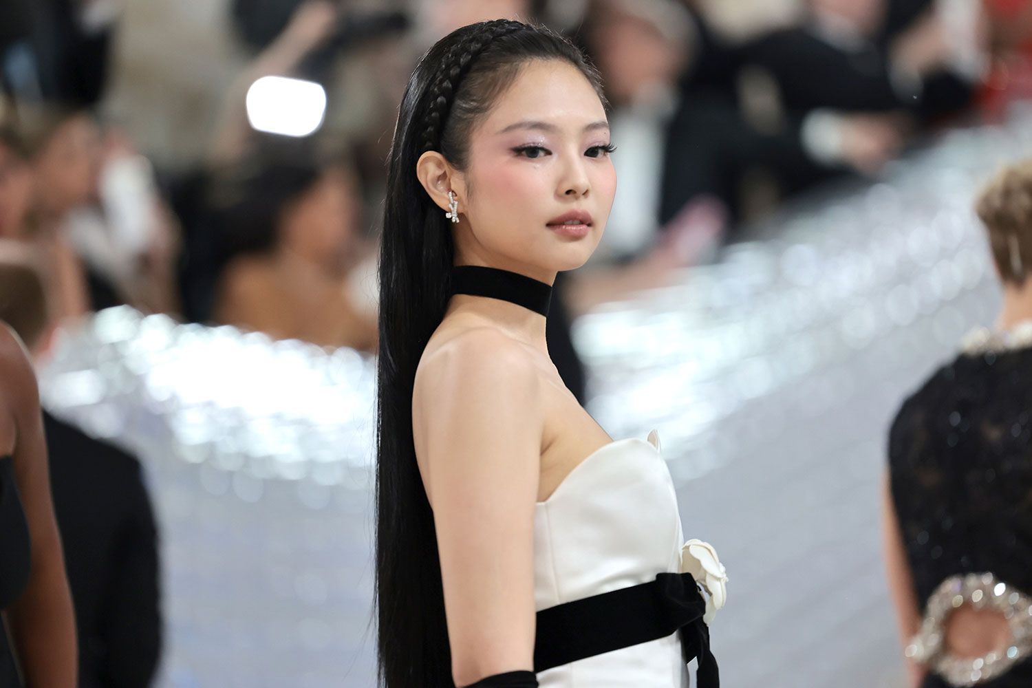 jennie-kim-chanel