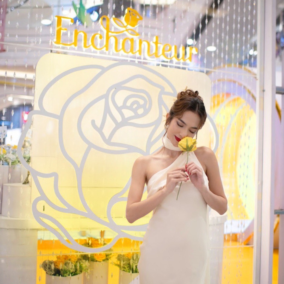 emma le tại enchanteur event