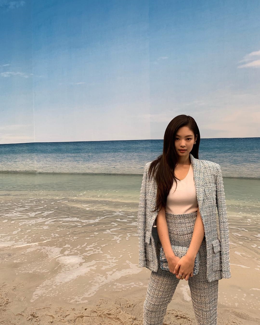 Jennie diện thiết kế Chanel tại sự kiện của hãng vào năm 2018