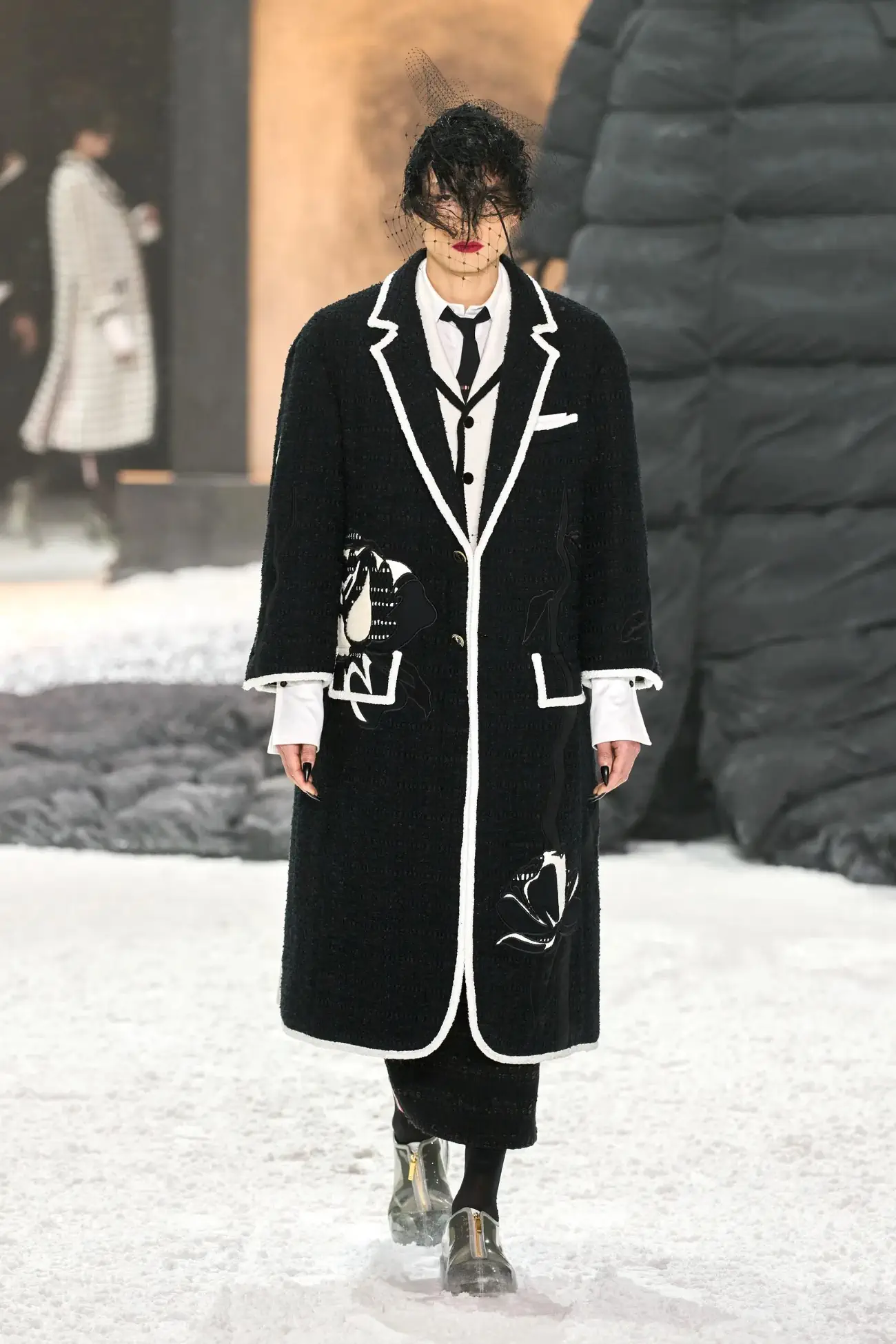 Bộ sưu tập Thom Browne Thu - Đông 2024 - "Nevermore" (Ảnh: Getty Images)