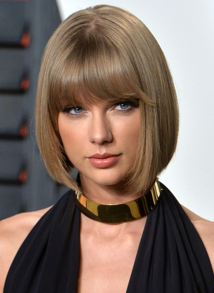 Phong cách tóc bob uốn cúp của Taylor Swift