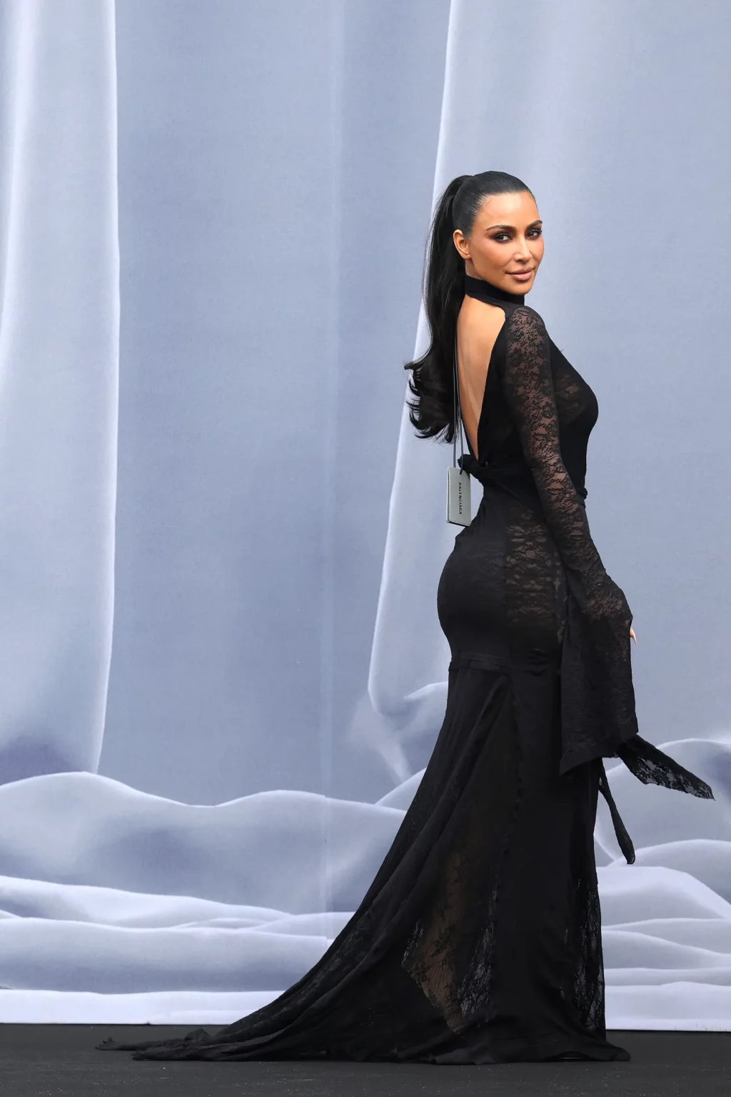 Kim Kardashian Balenciaga FallWinter 2024 2025 ELLE