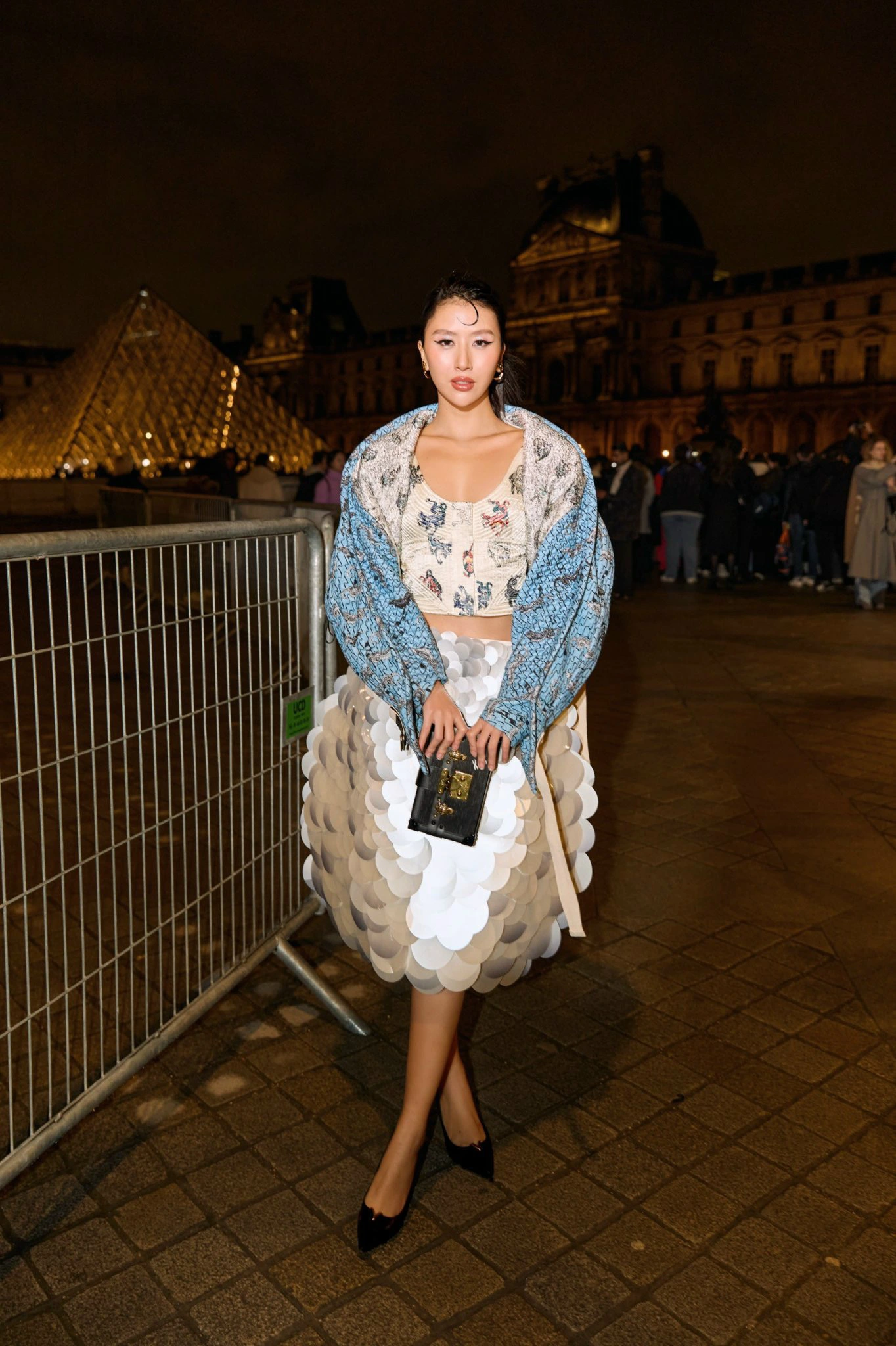 Quỳnh Anh Shyn tại buổi diễn Thu-Đông 2024 của Louis Vuitton. (Ảnh: Getty Images)