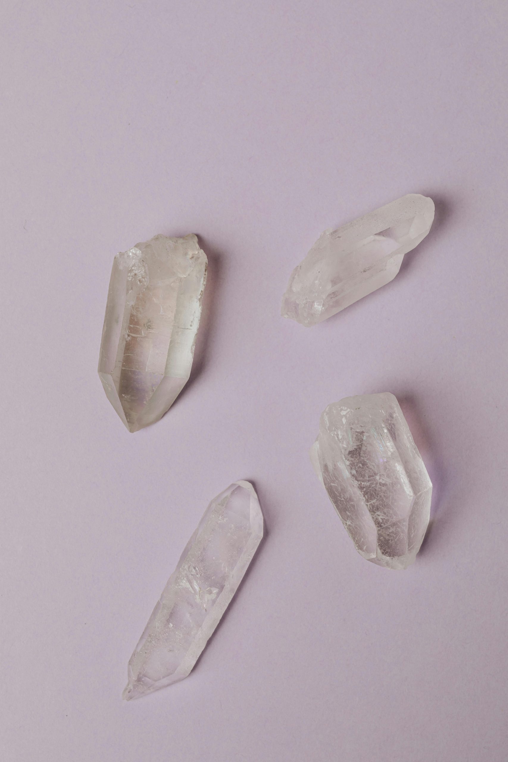 đá phong thủy clear quartz