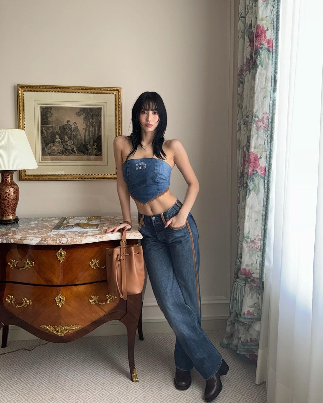 momo diện denim