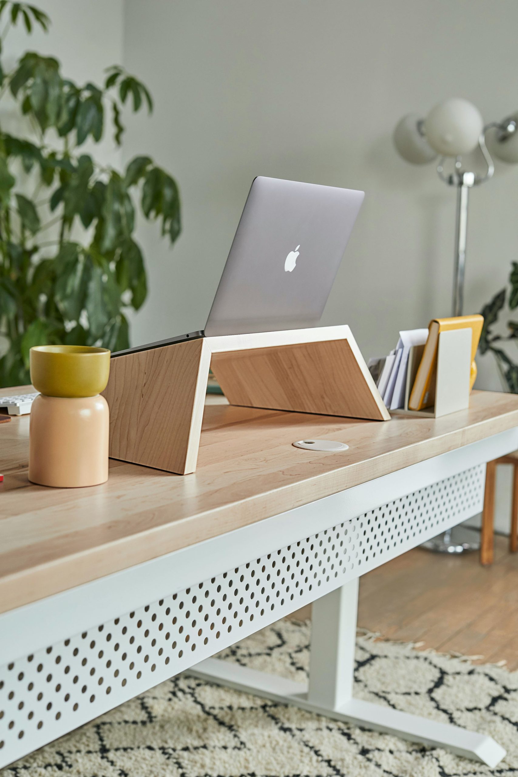 giá đỡ laptop bằng gỗ