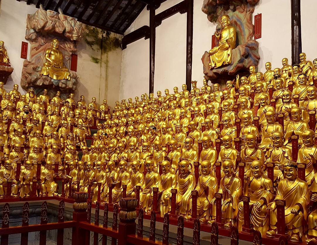 500 tượng phật vàng chùa long hoa