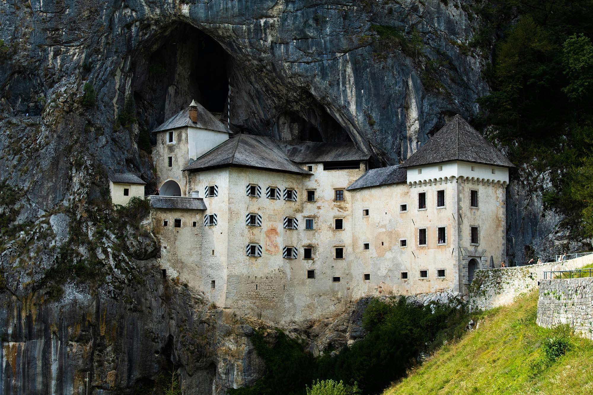 predjama slovenia châu âu