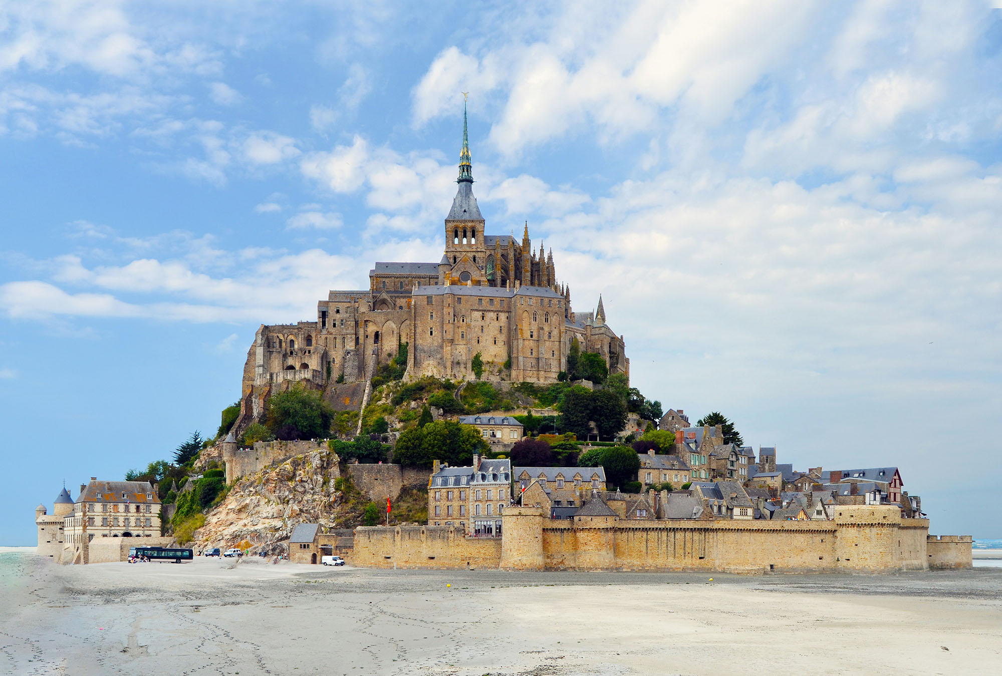 mont saint michel châu âu