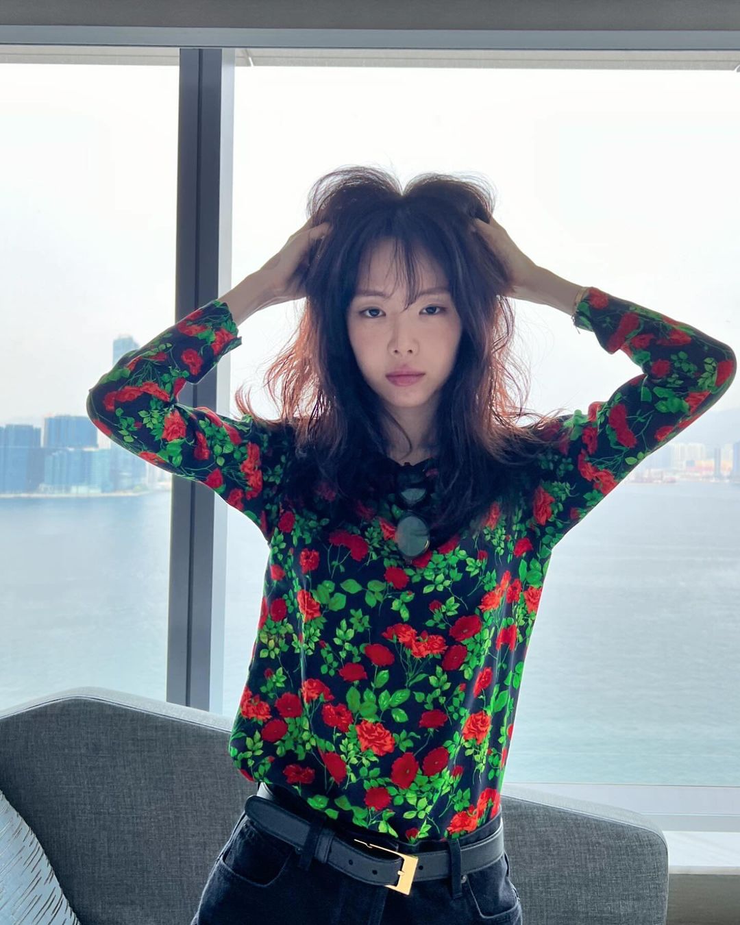 marcellasne_ diện áo hong kong Na Eun