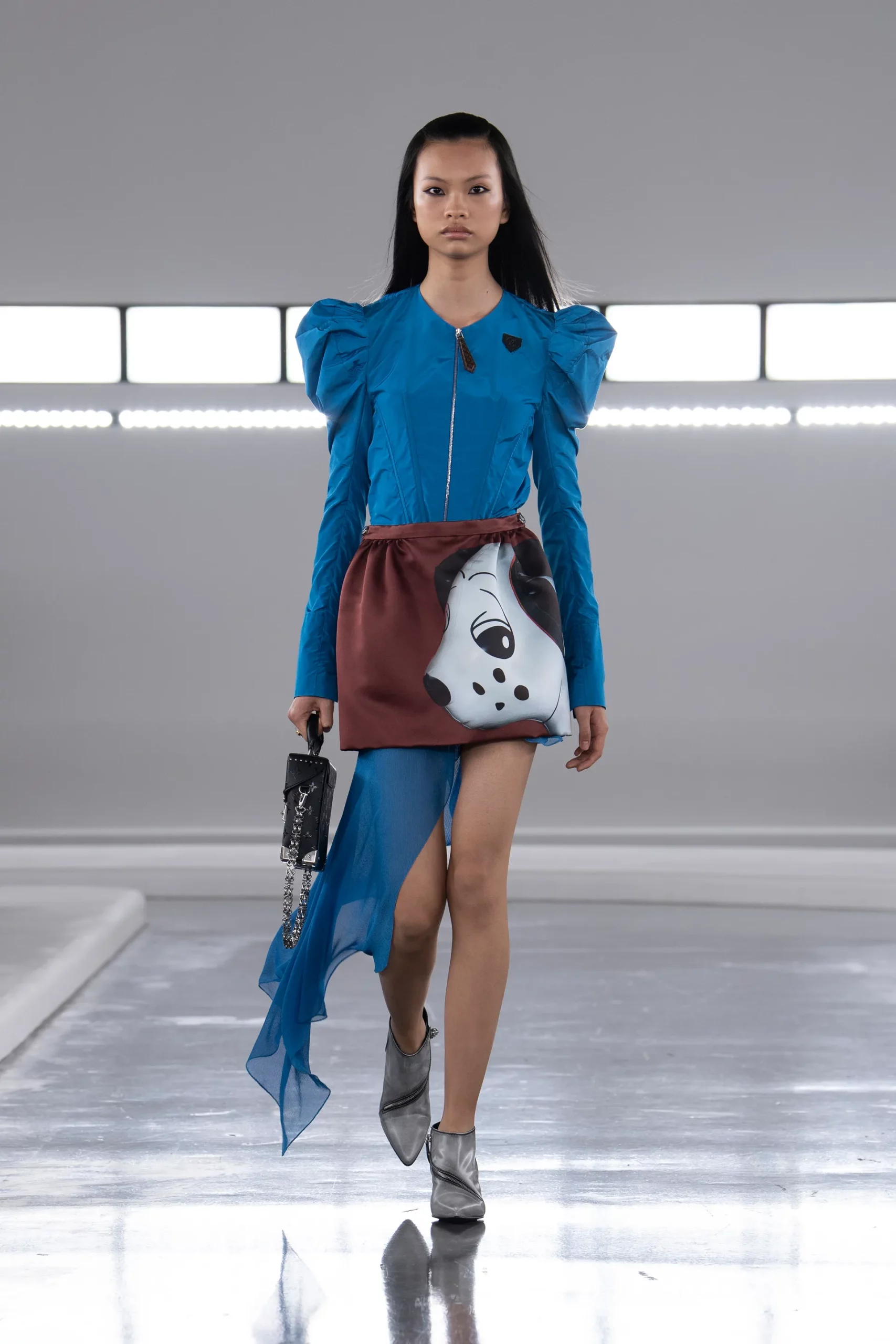 ouis-vuitton-pre-fall-2024