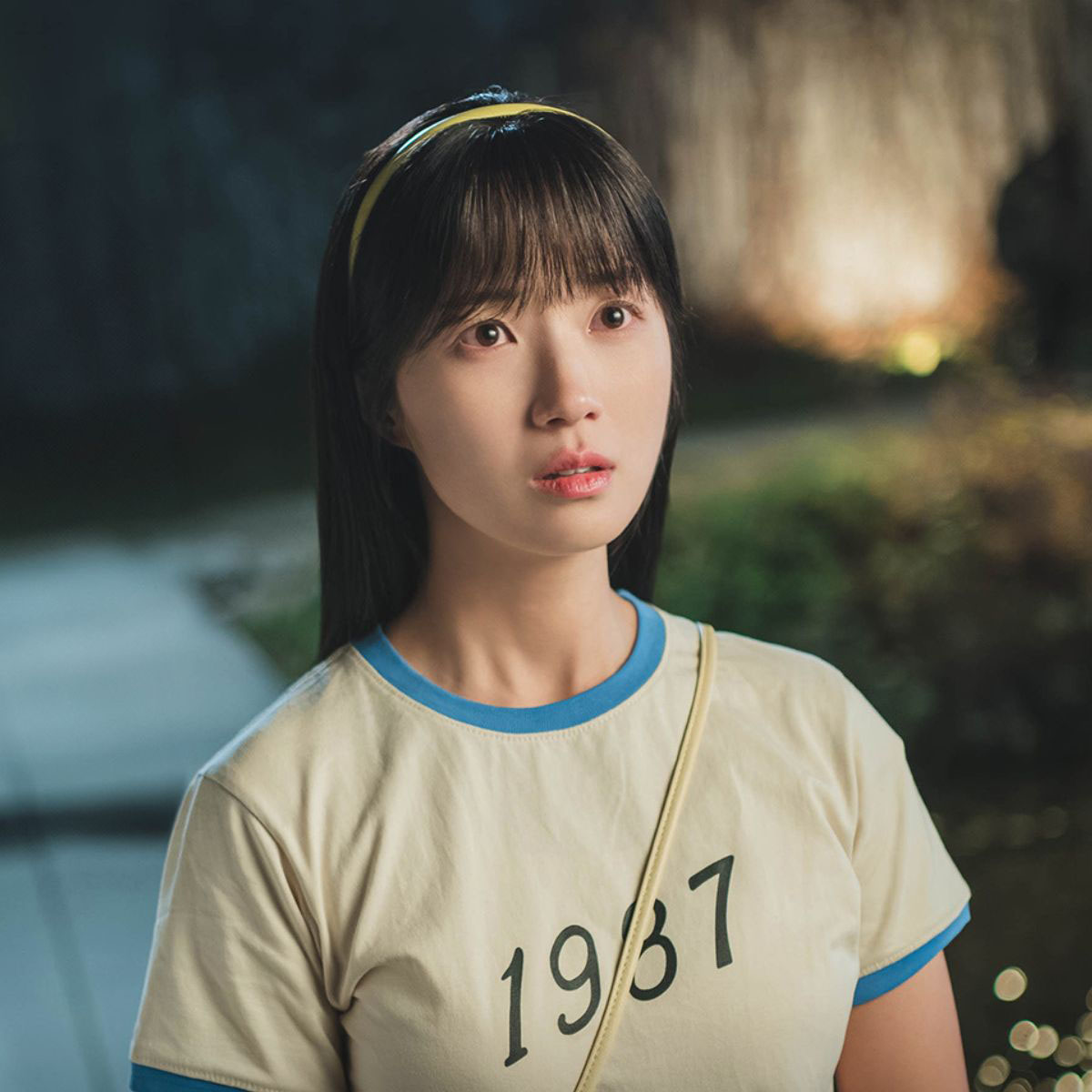 diễn viên kim hye yoon cõng anh mà chạy