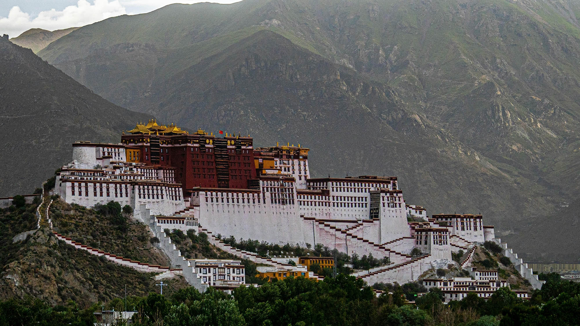 cung điện potala lhasa