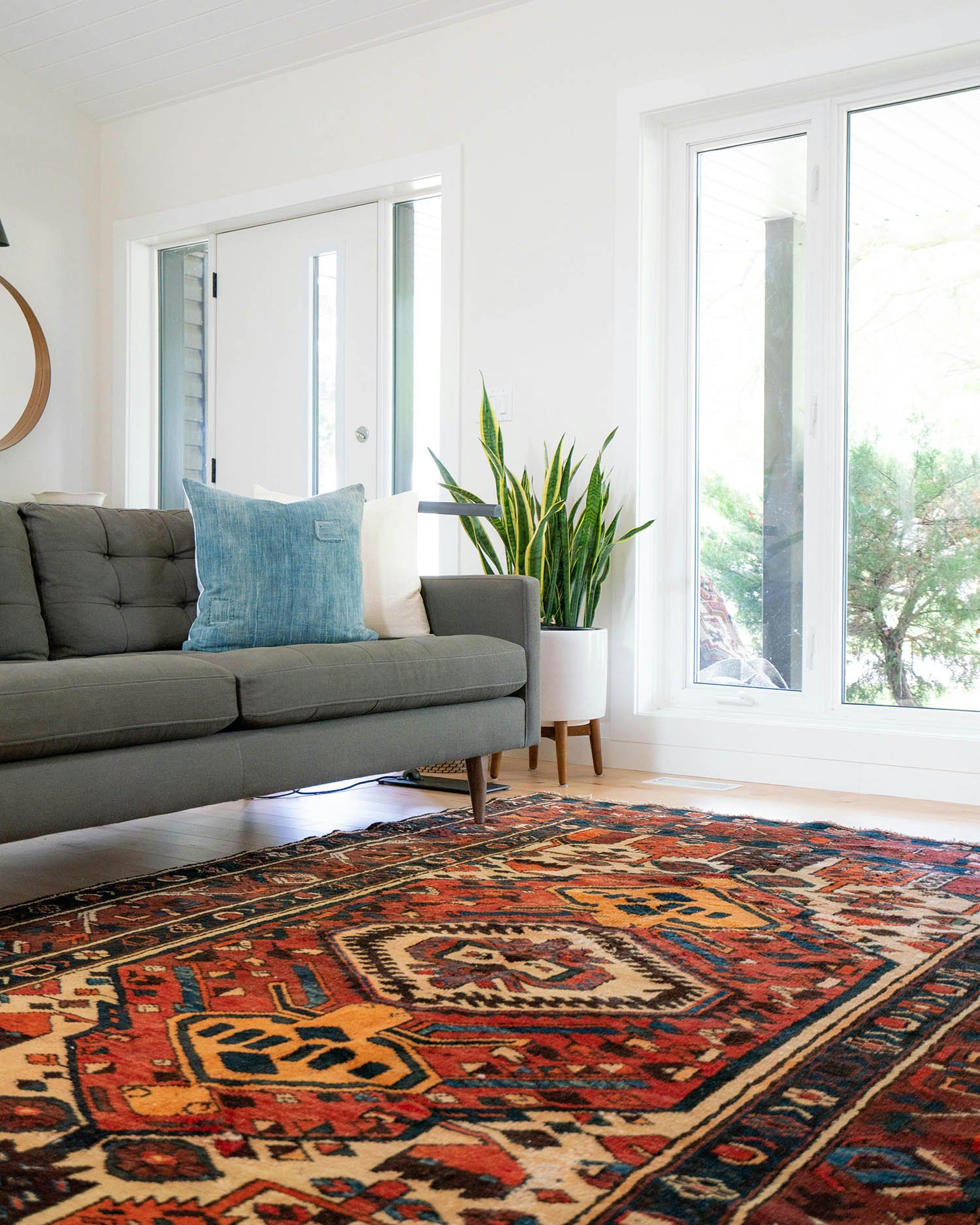 thảm và sofa