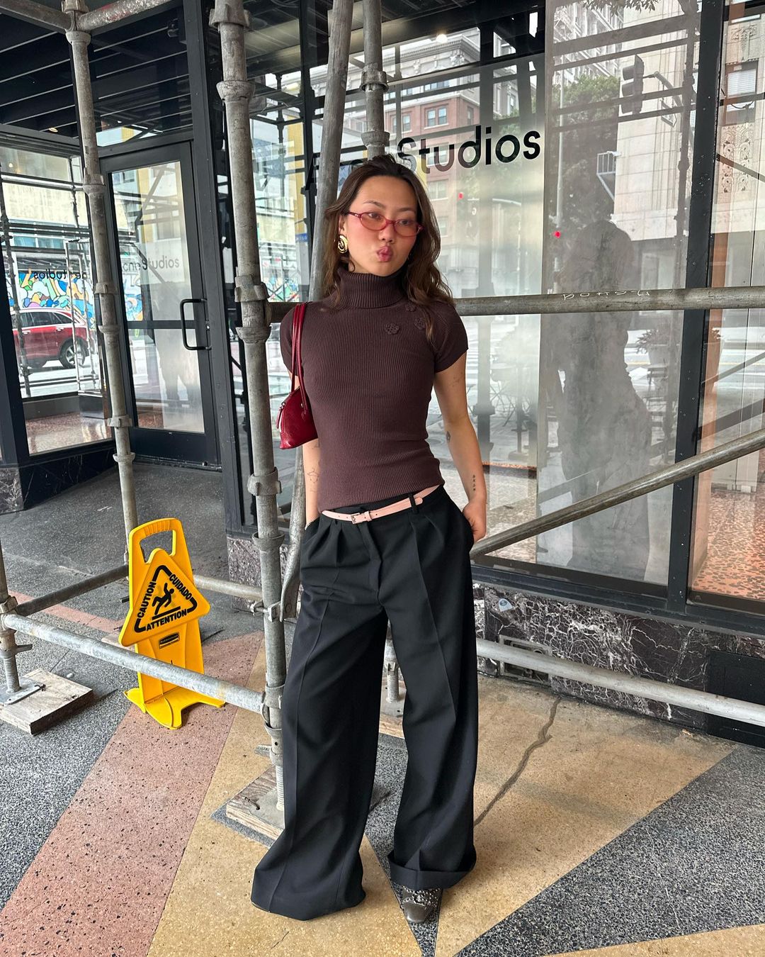 kendalldair mắt kính
