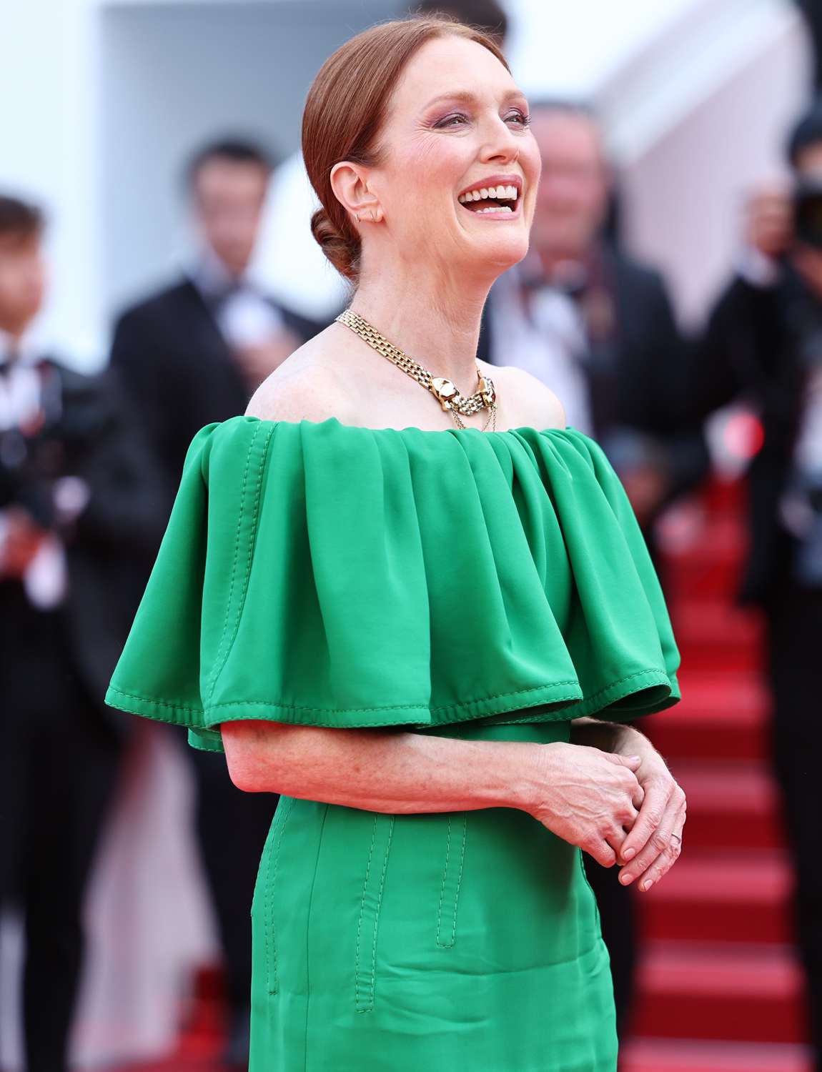 julianne-moore-cannes-052024