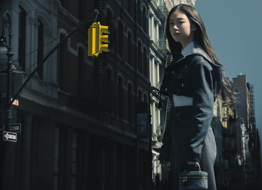 Chiến dịch thời trang đầu tiên do Haerin (NewJeans)