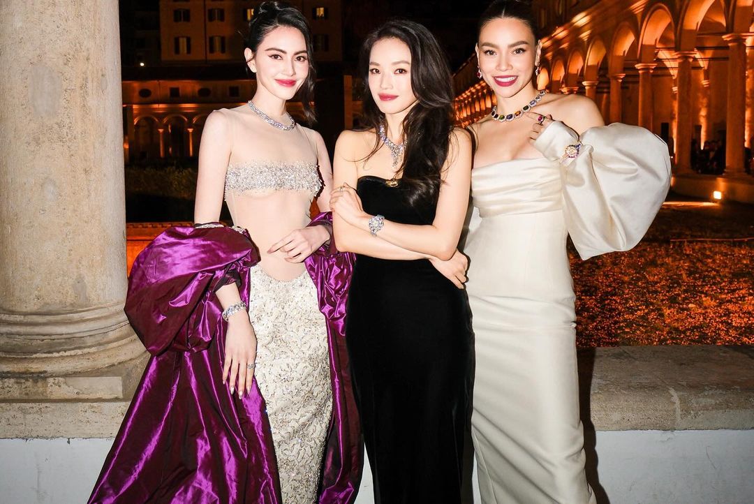 Hồ Ngọc Hà, Thư Kỳ và Mai Davika tại sự kiện Bvlgari