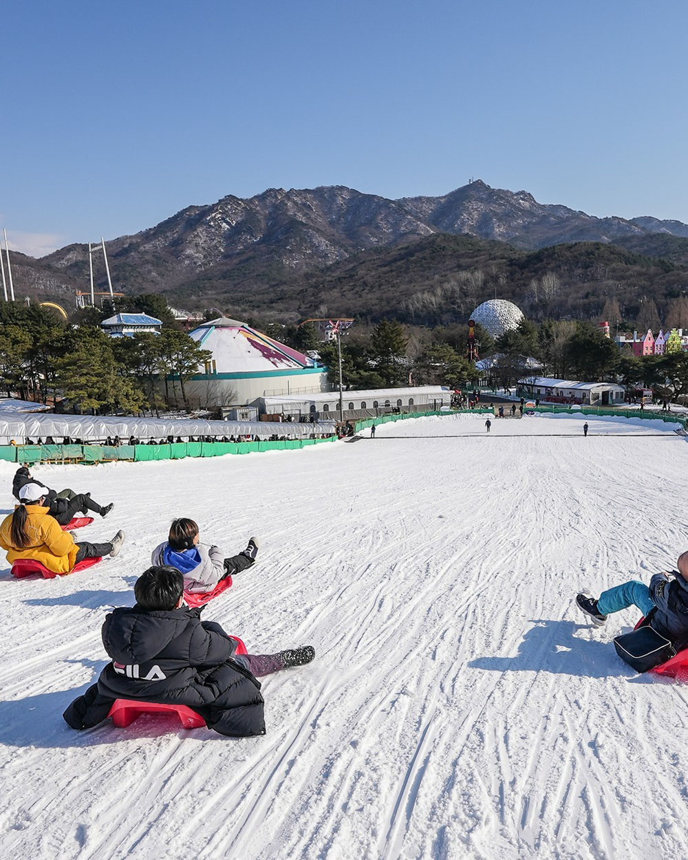 ngọn đồi trượt tuyết seoul land