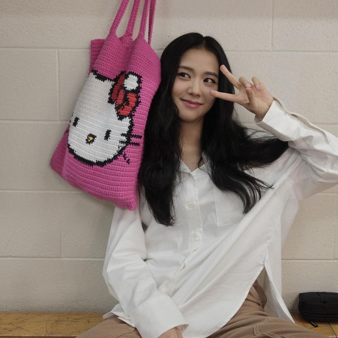 sooyaaa__ diện túi móc đan