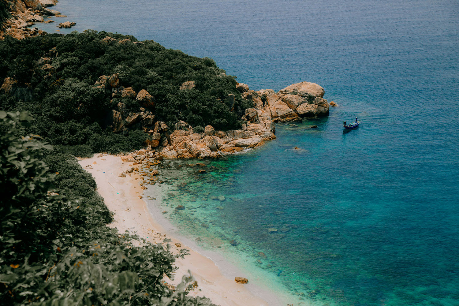 vịnh cam ranh khánh hòa