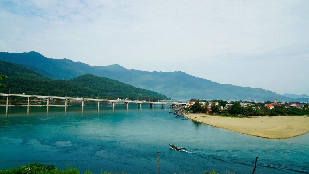 vịnh lăng cô