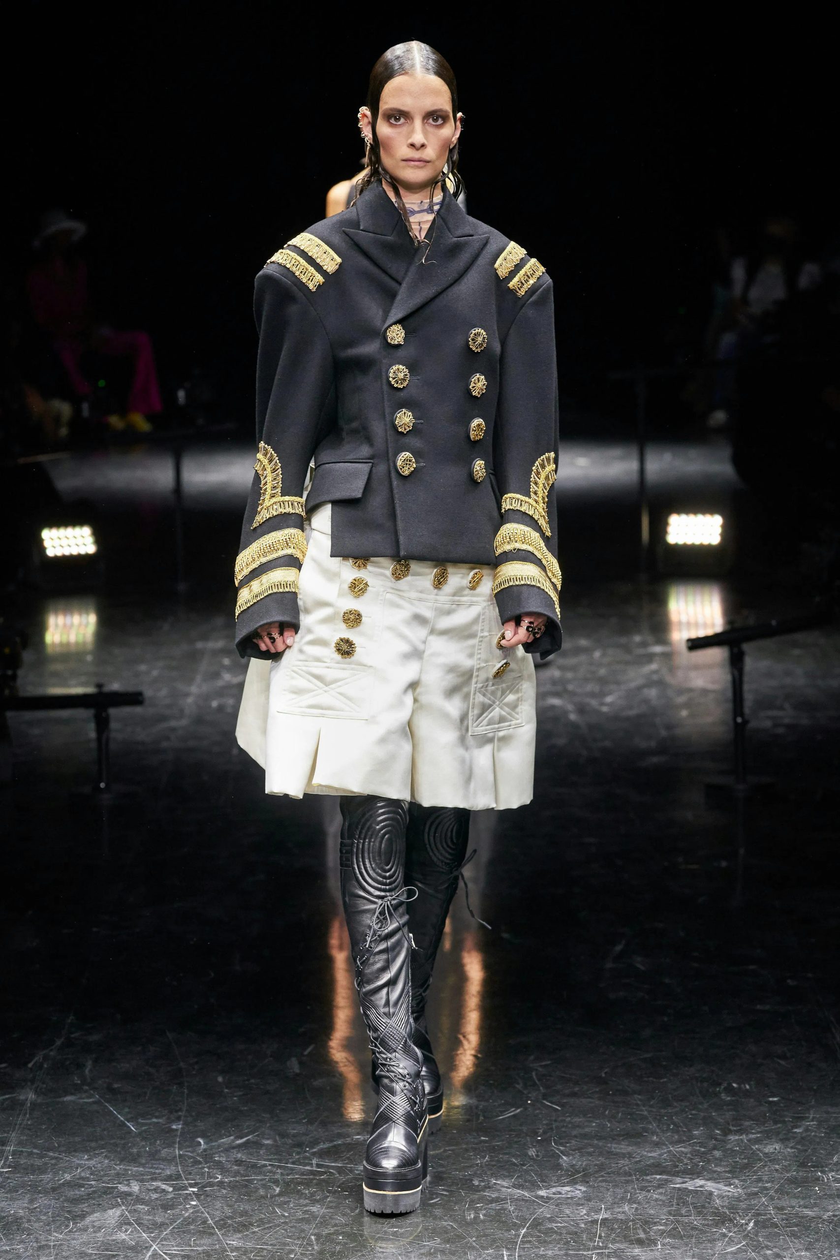 khuy áo Jean Paul Gaultier