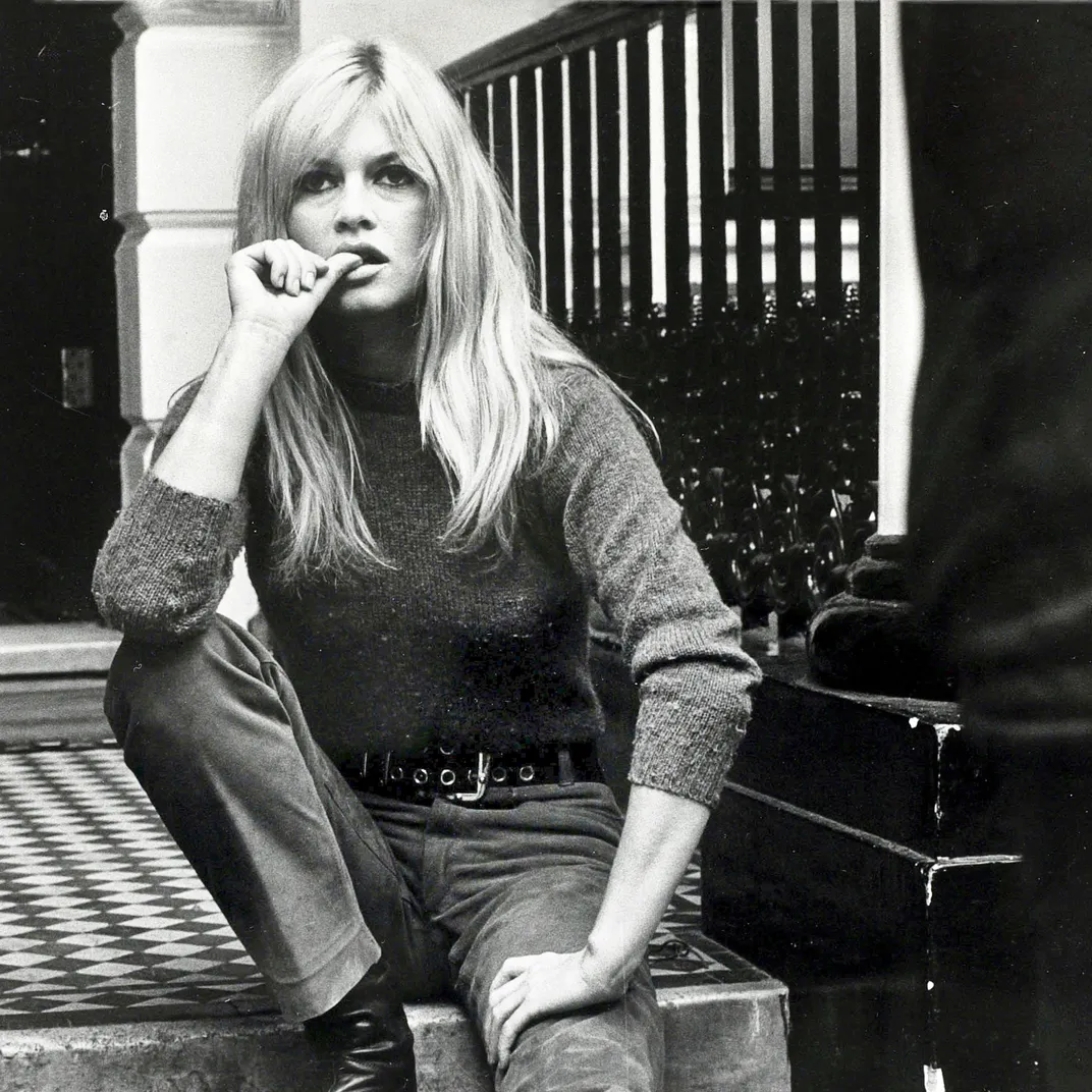 Brigitte Bardot thời trang thập niên 50