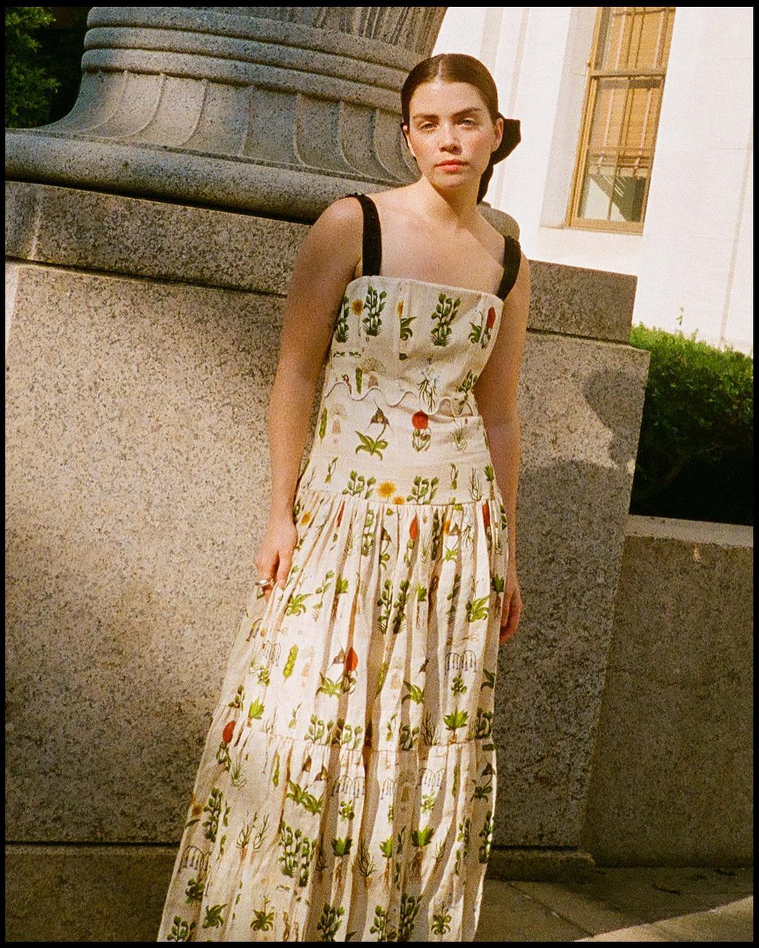 accidentalinfluencer váy hoa bridgerton