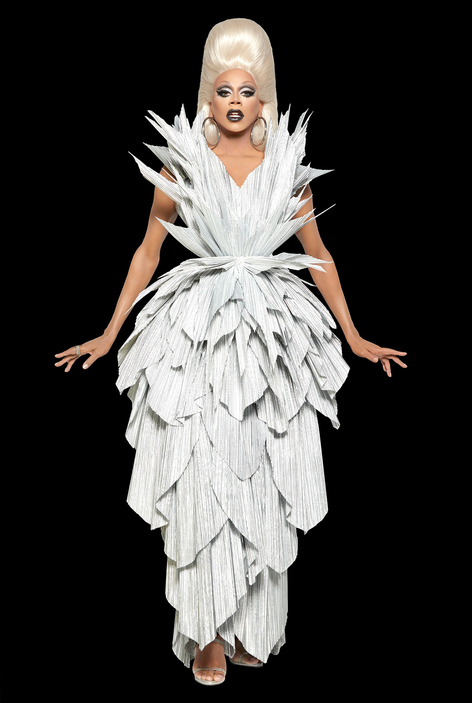 Rupaul mang nhà thiết kế drag queen Zaldy