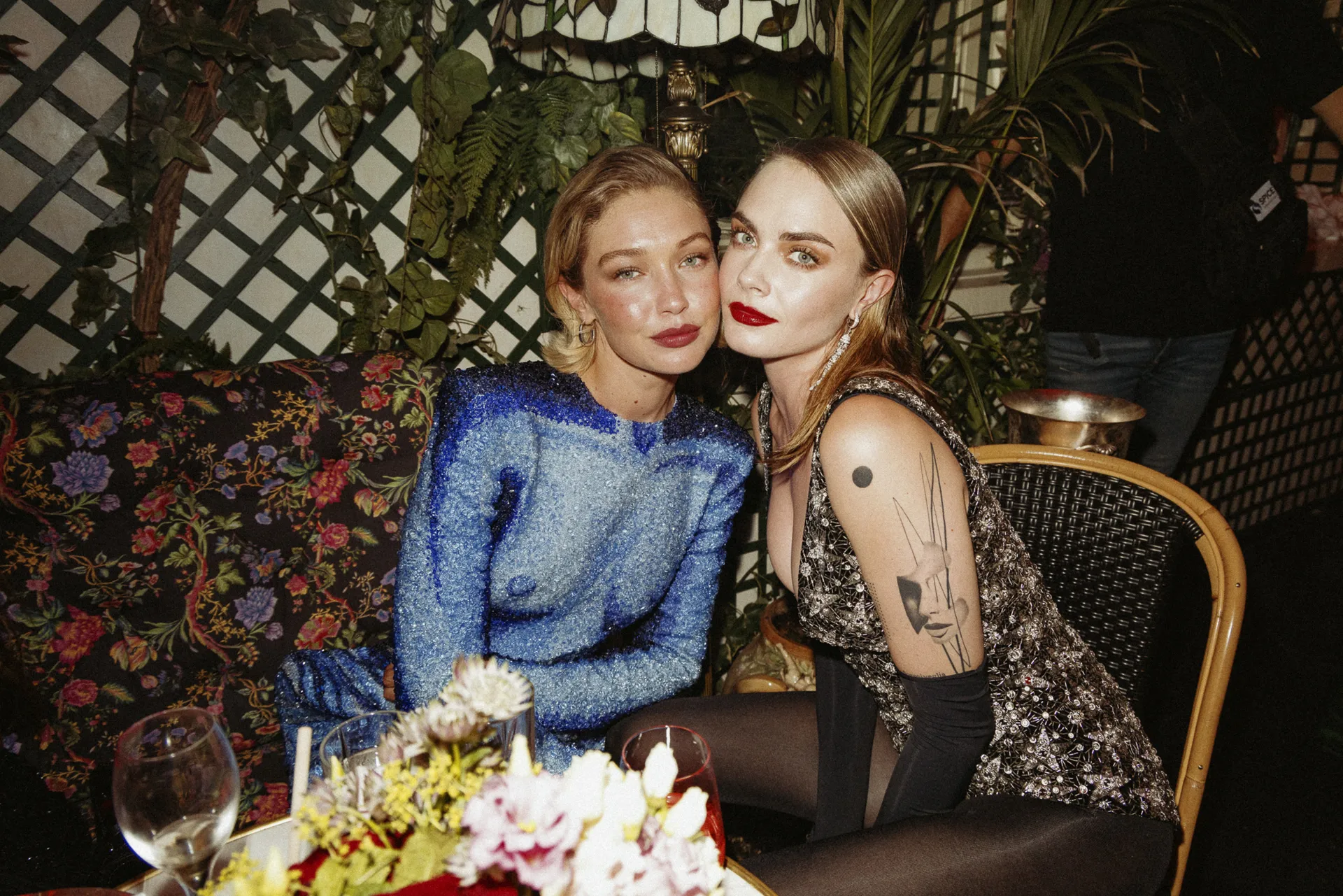Gigi hadid tại after party Vogue World