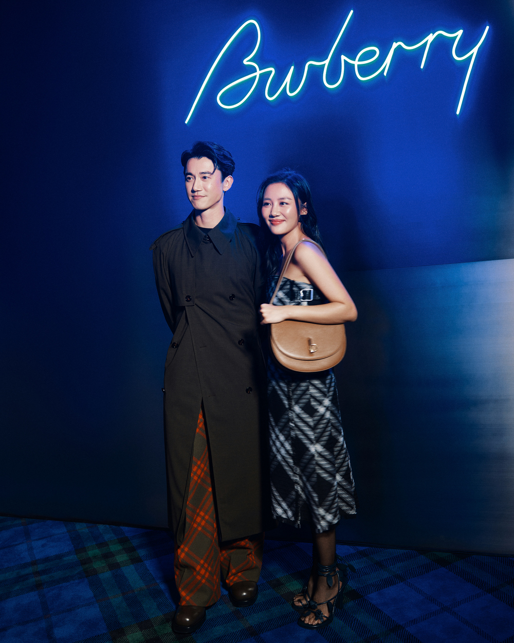 văn mai hương burberry