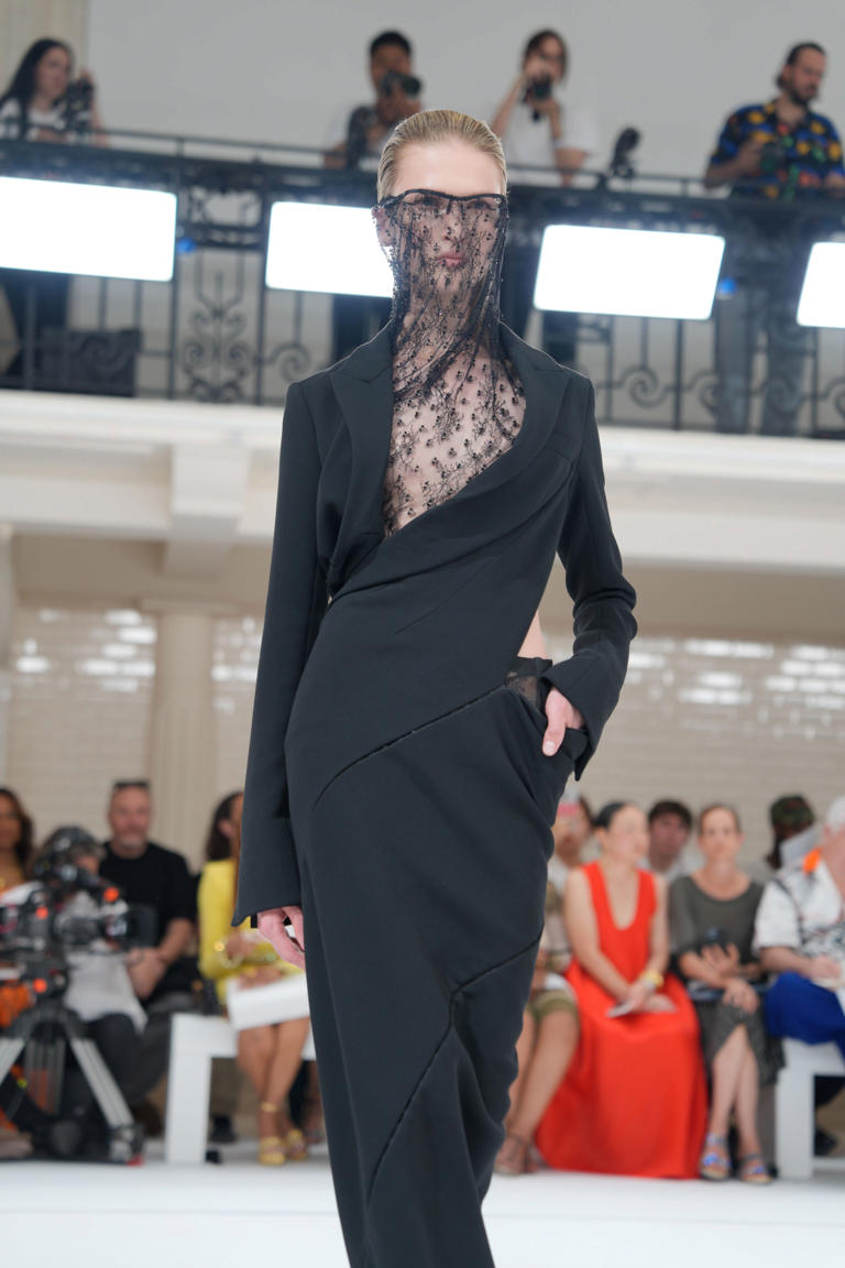 BST Jean Paul Gaultier Haute Couture Thu-Đông 2024