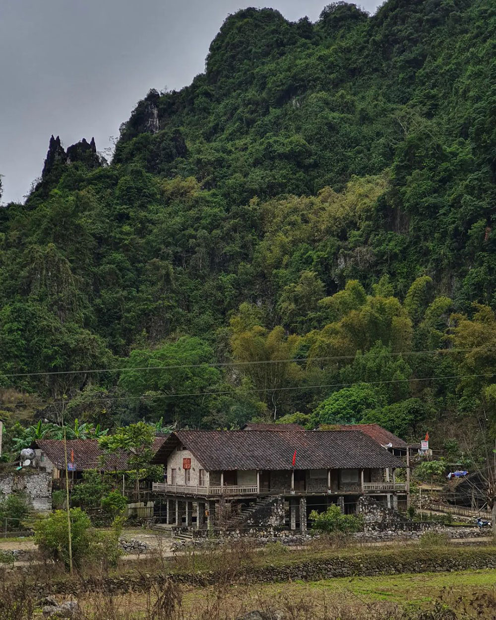 làng đá khuổi ky cao bằng