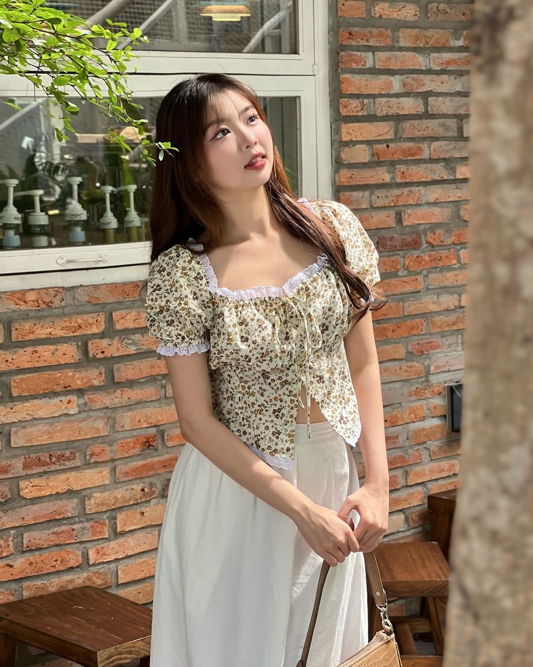 mieufashionista áo cổ vuông tay bồng