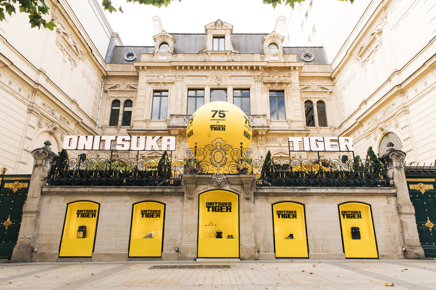 Khách Sạn “HÔTEL Onitsuka Tiger” tại Paris
