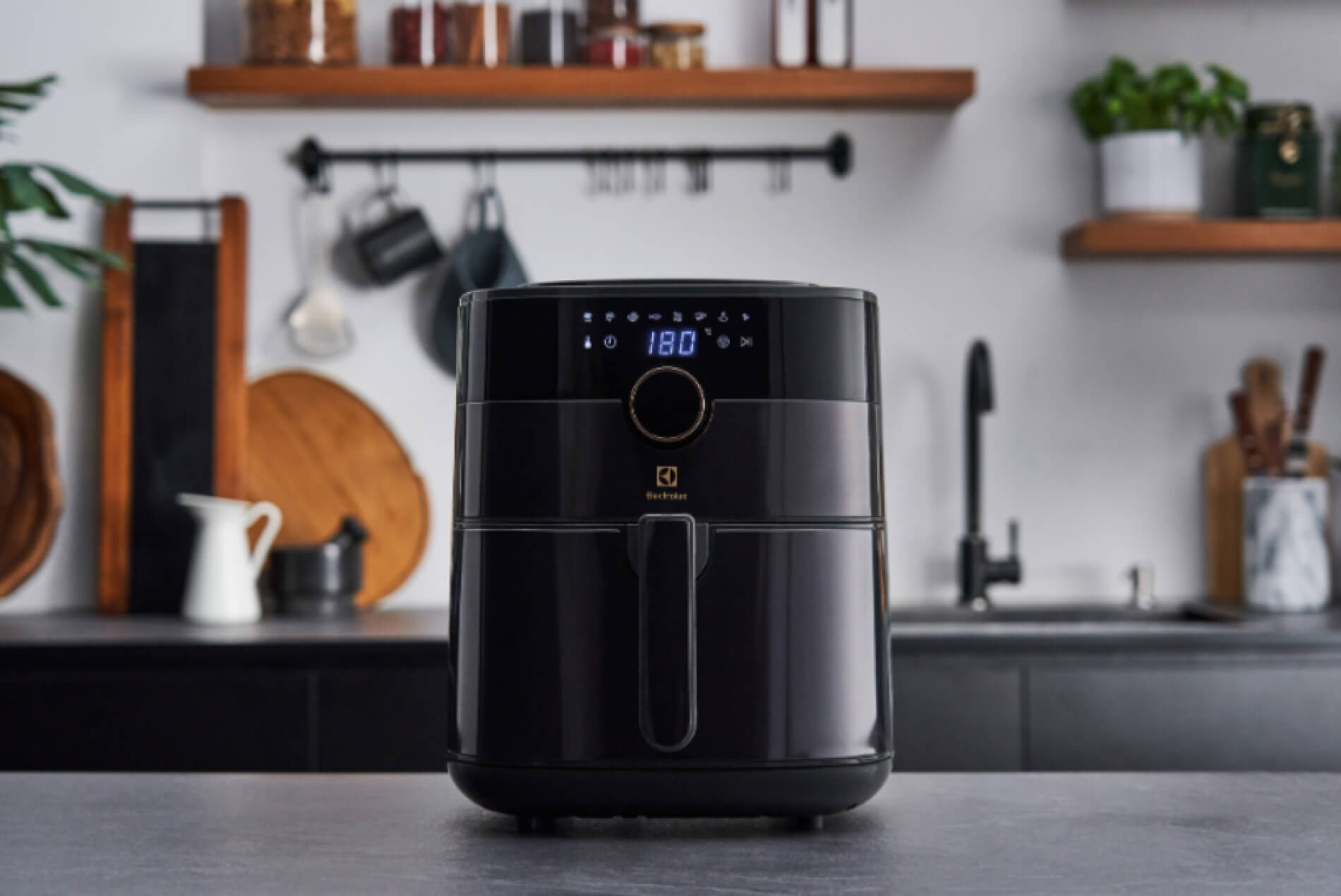 thiết bị nhà bếp electrolux