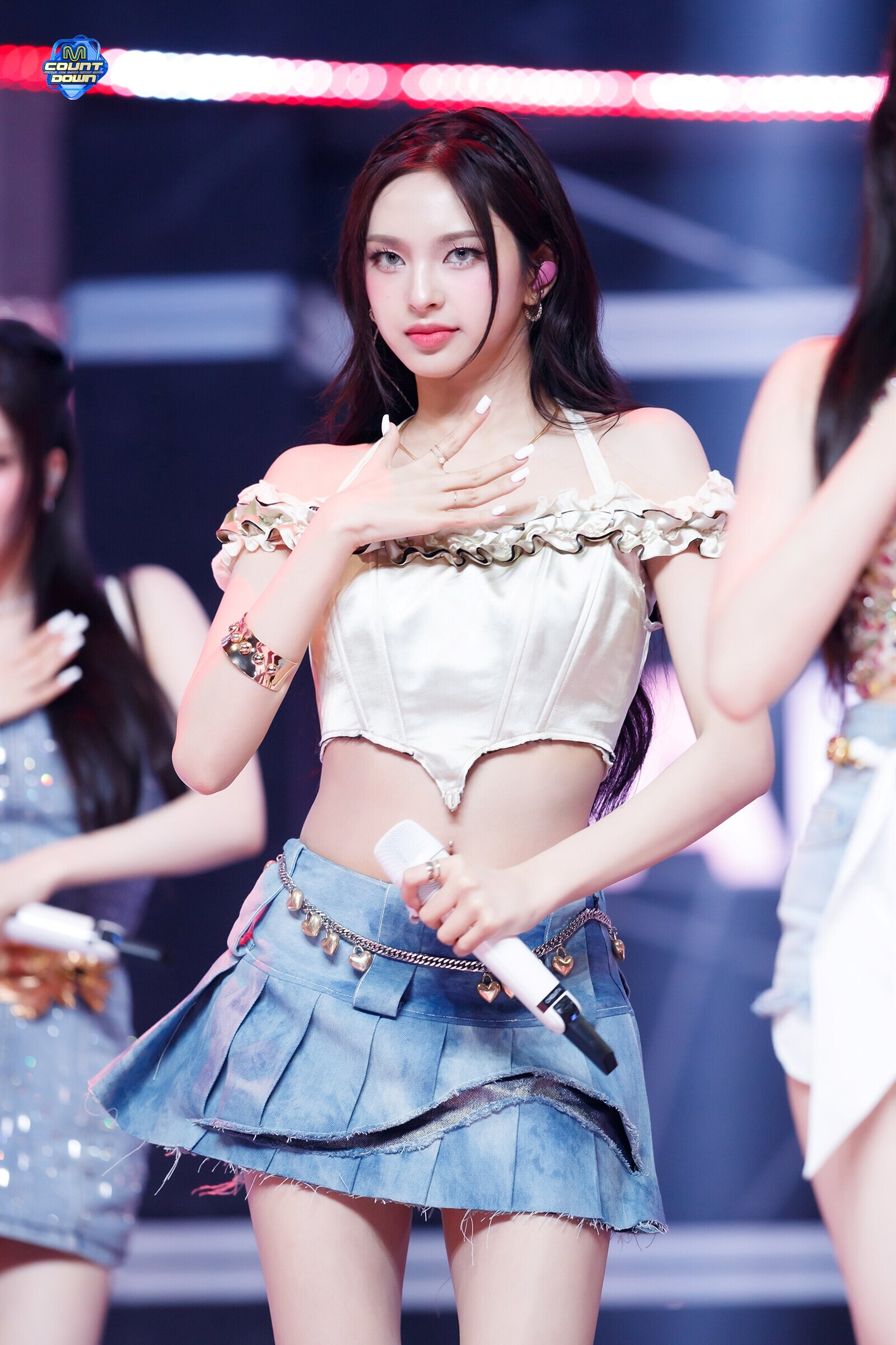 nữ idol chiquita
