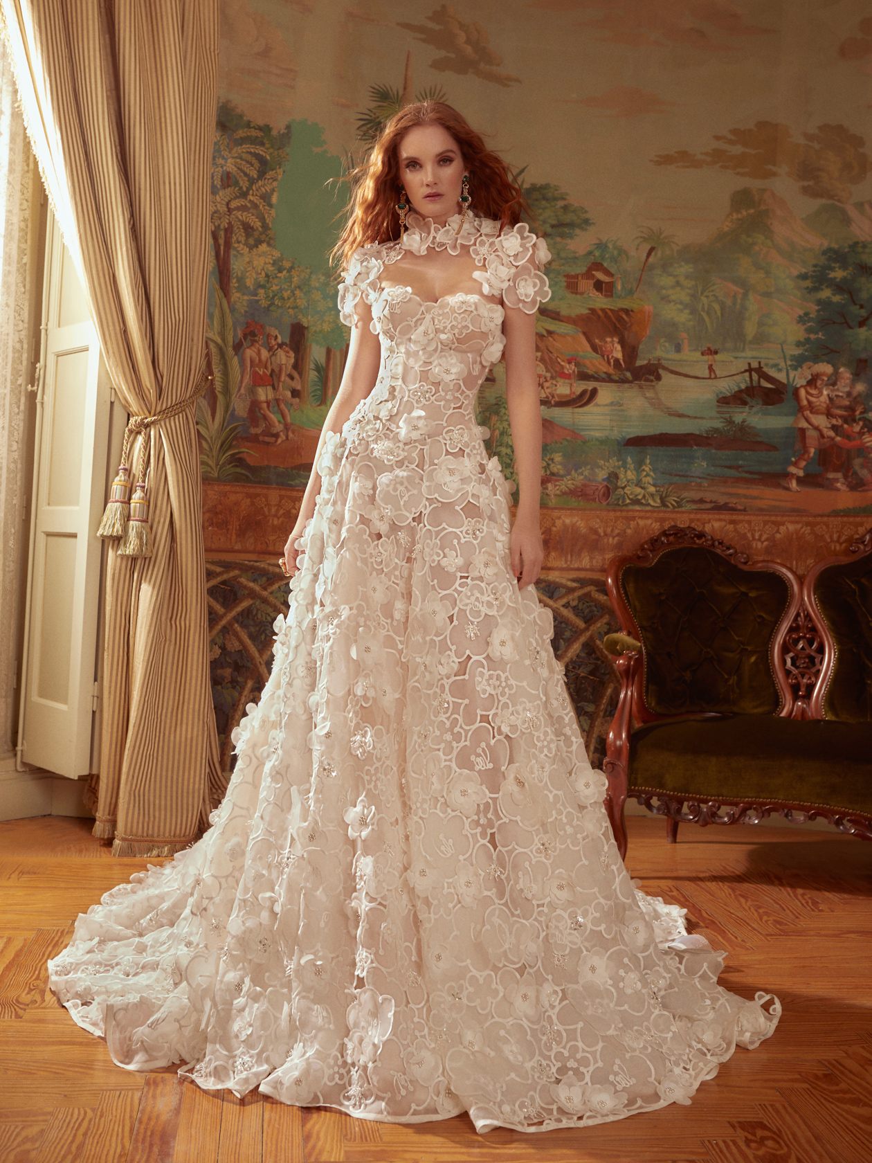 Galia Lahav váy cưới họa tiết hoa 3d