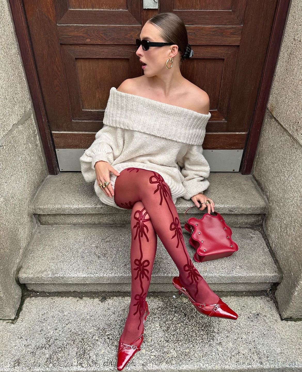 red tights