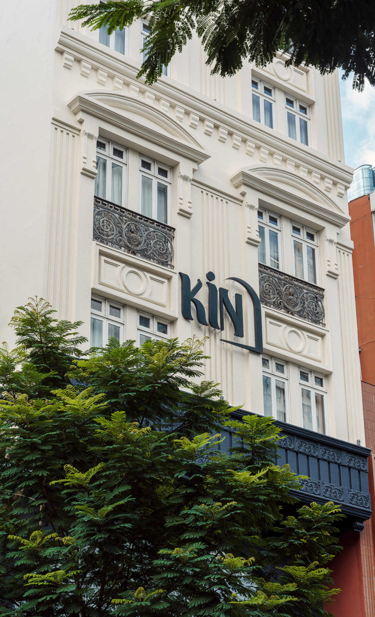 kin hotel ra mắt bộ sưu tập khách sạn mới