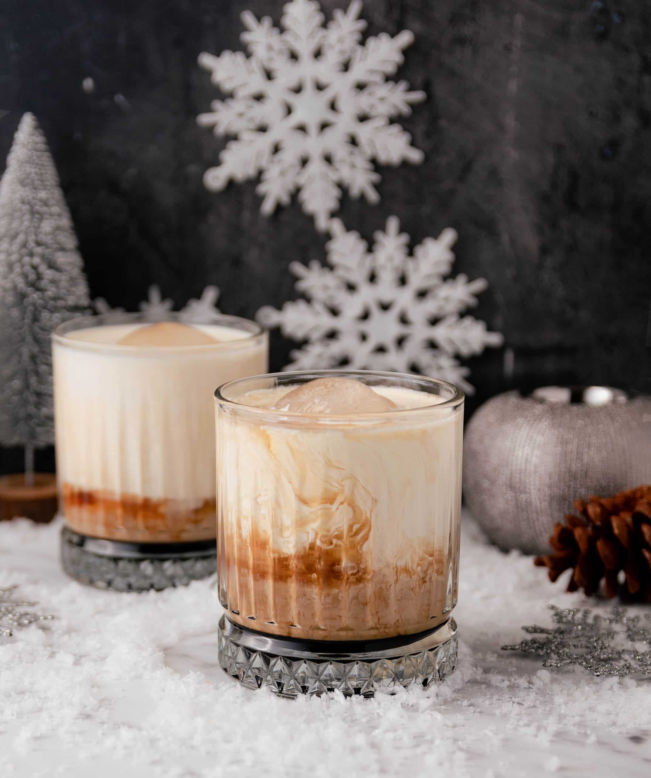 White Russian cocktail mùa thu
