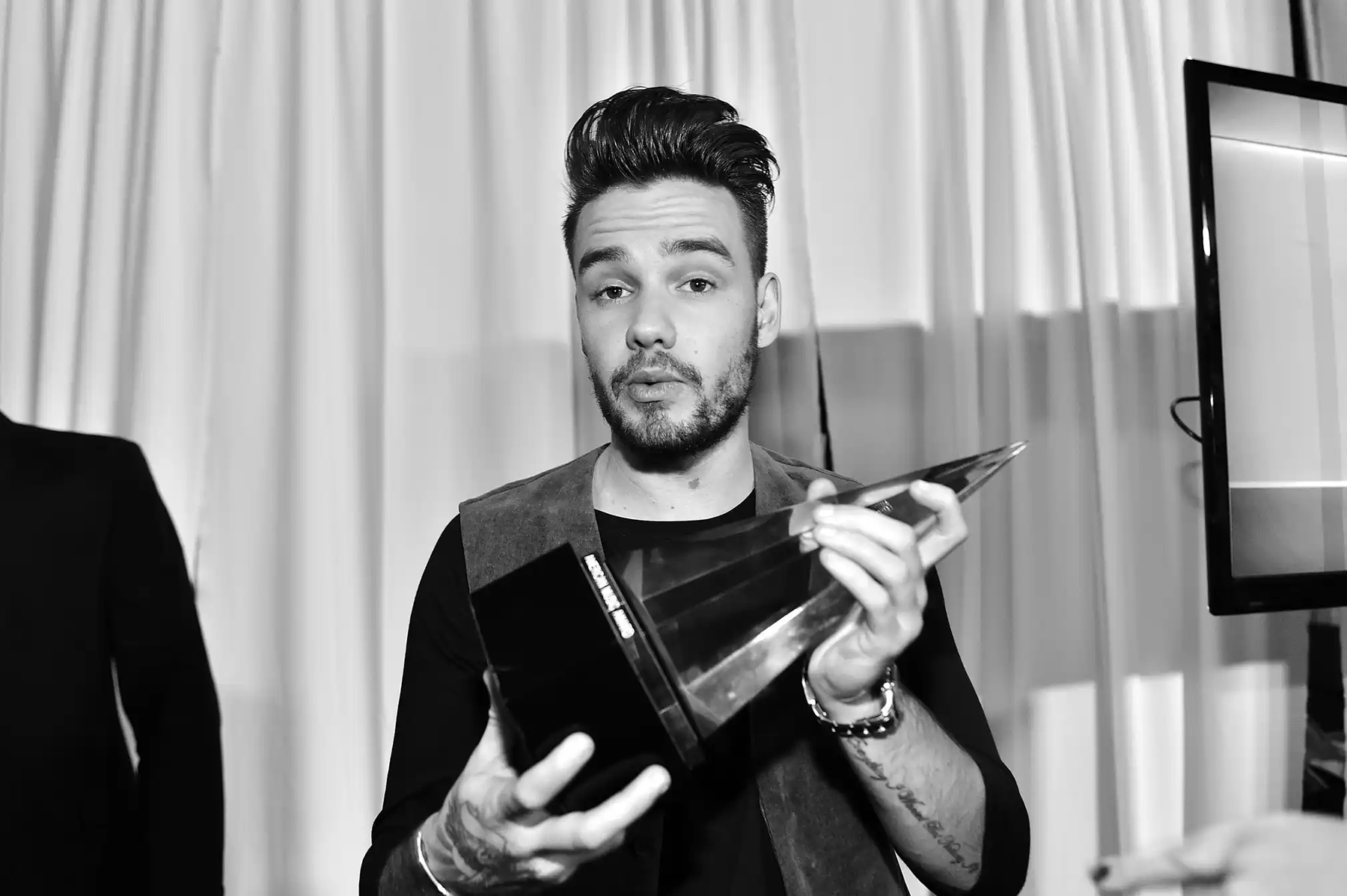 liam payne nhận thưởng
