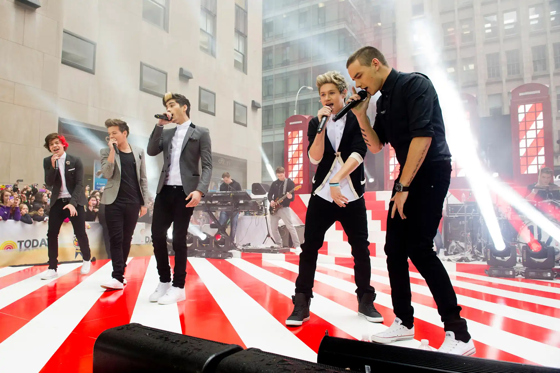 liam payne va one direction bieu dien