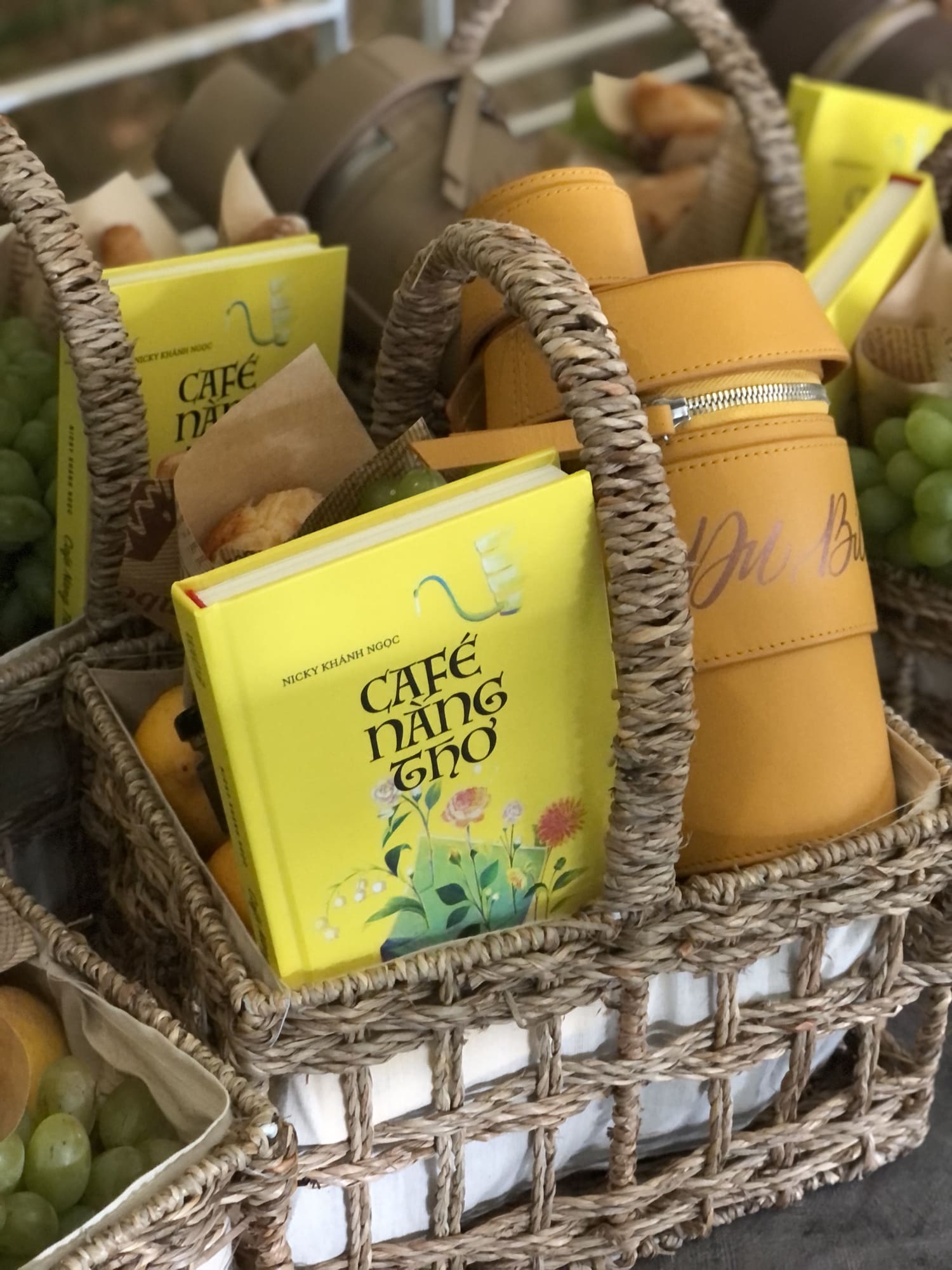 Du Bút ra mắt Café Nàng Thơ