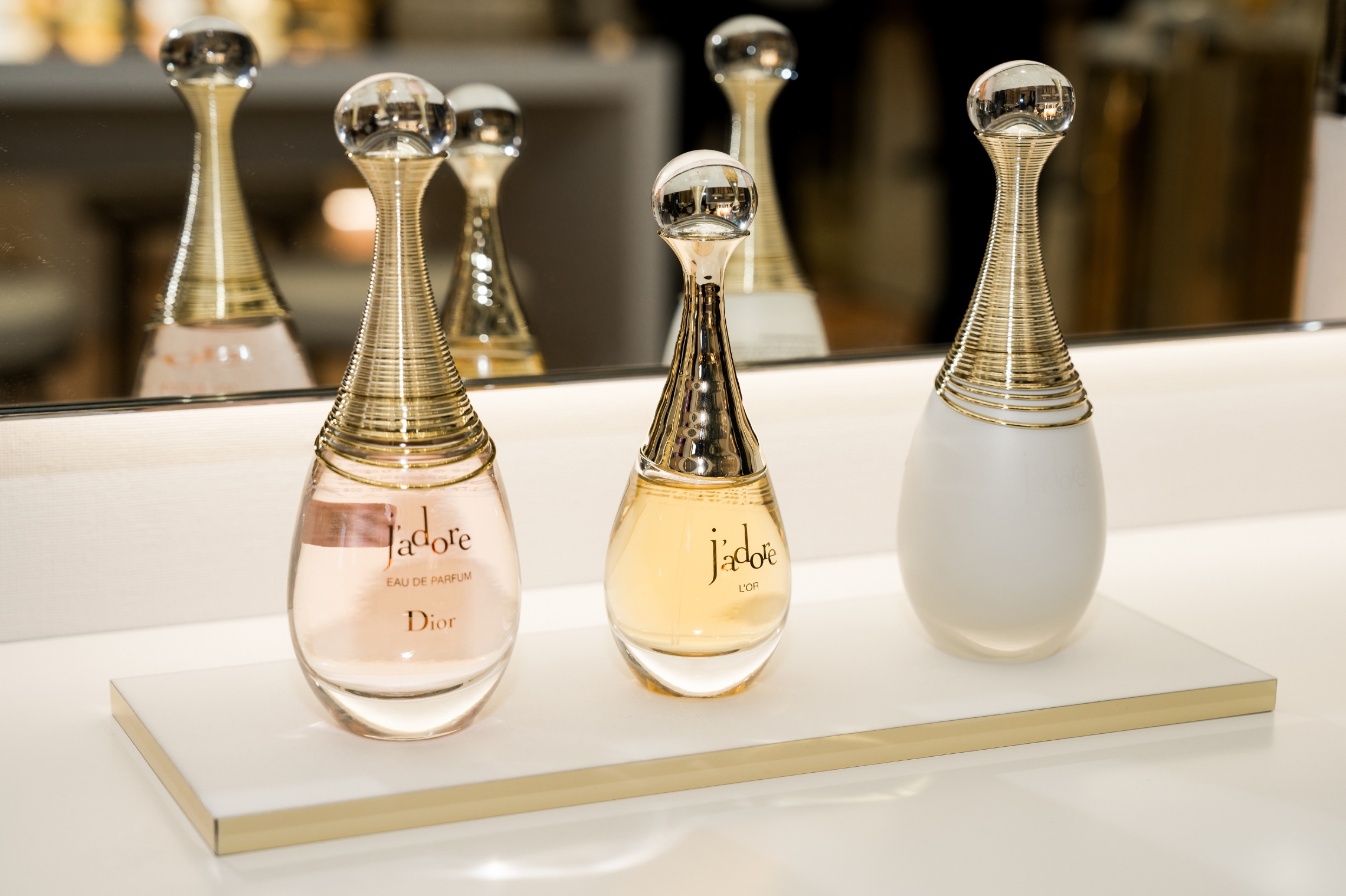 Dior - các phiên bản của Dior J'adore