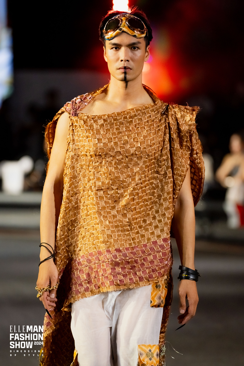 thiết kế khăn đan móc elleman fashion show