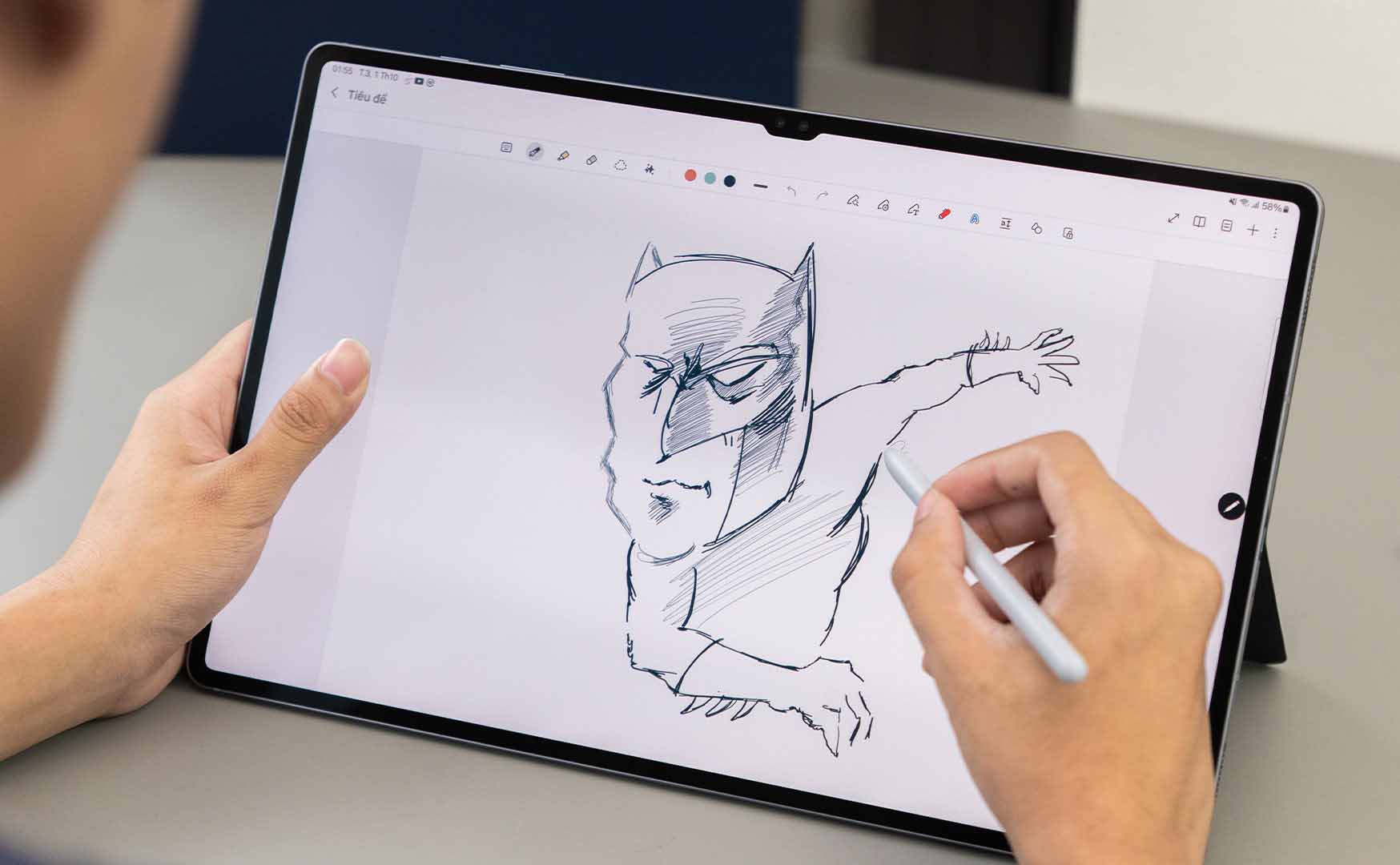 vẽ tranh trên Galaxy Tab S10 Ultra